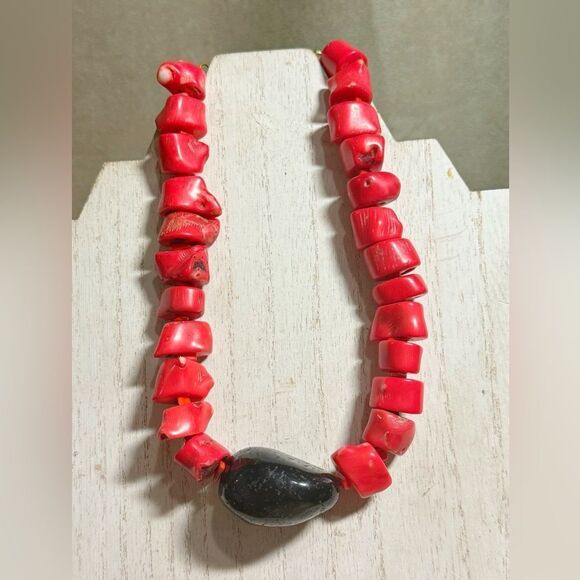 Kenneth Jay Lane Jewelry - Vintage KJL KENNETH J LANE Choker Necklace Red Coral Beads 
21”